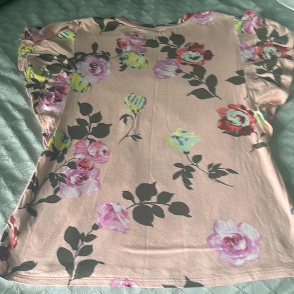 Apt. 9 top - Picture 2 of 5